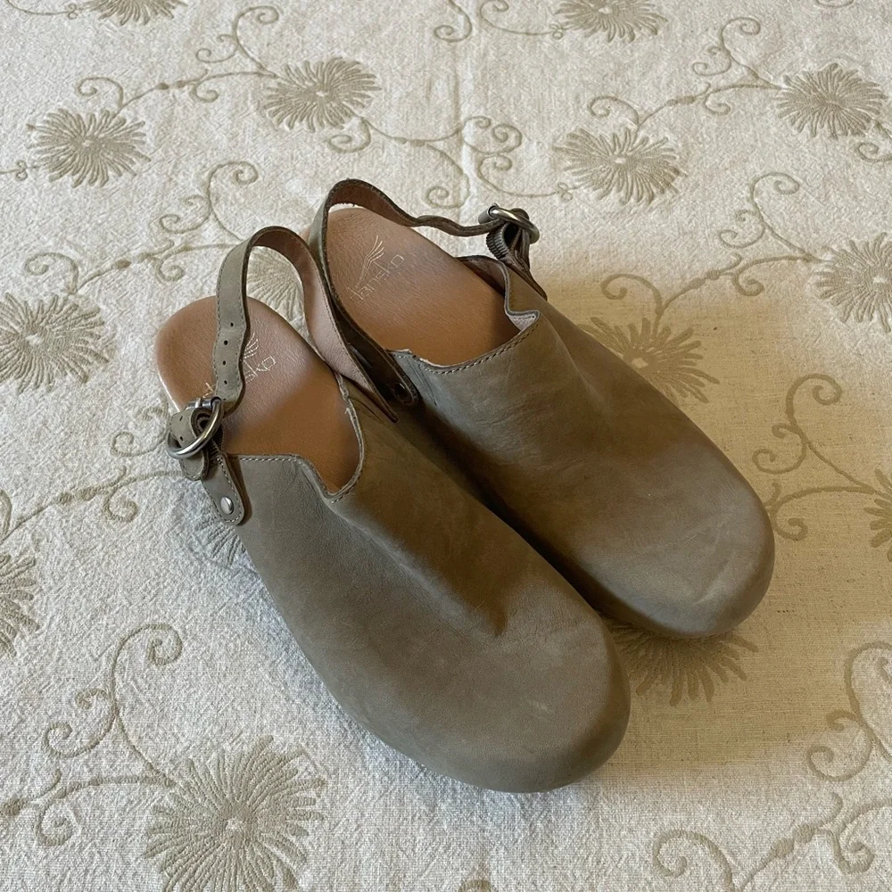 DANSKO Clogs - Picture 1 of 8